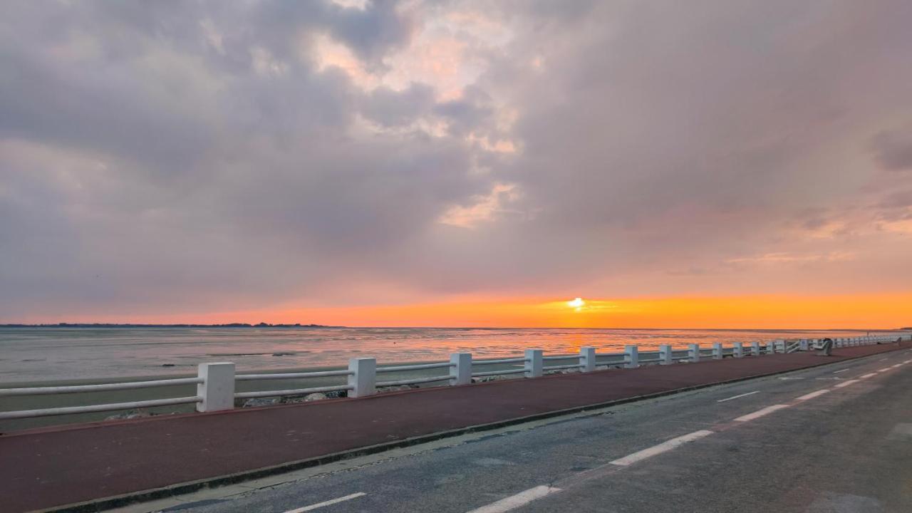 Les Bains De Mer 르크로토이 외부 사진