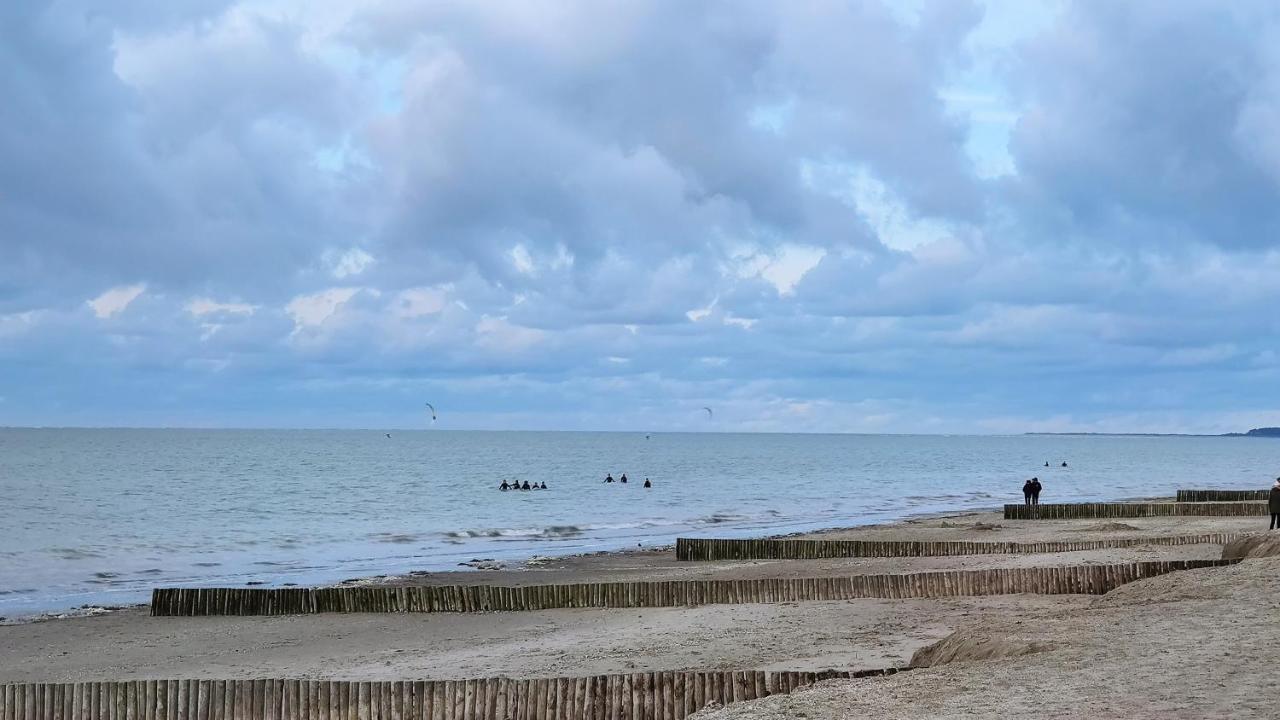 Les Bains De Mer 르크로토이 외부 사진